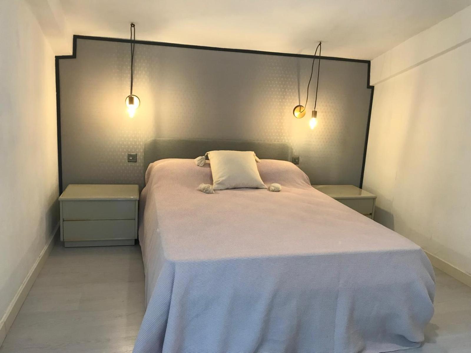 Appartement Coqueto Y Luminoso Atico En Amara Cerca Del Paseo Del Urumea Y Del Estadio De Anoeta Saint-Sébastien